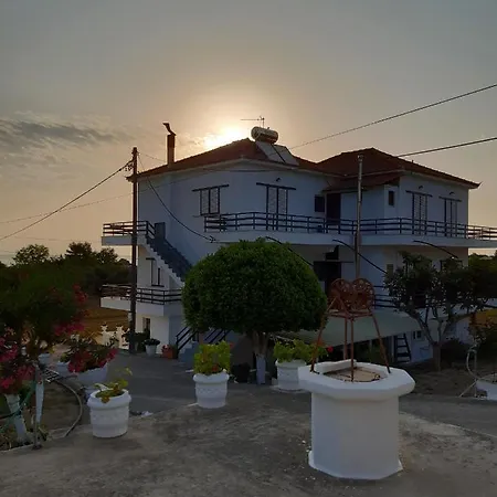 Ocean Breeze - Panoramic Sea View & Olive Grove - 100m To Gospodarstwo wiejskie Kypseli