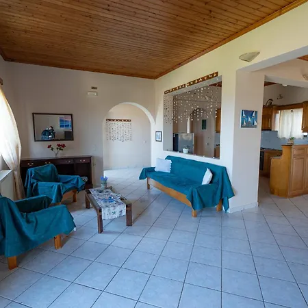Ocean Breeze Apartment Kypseli