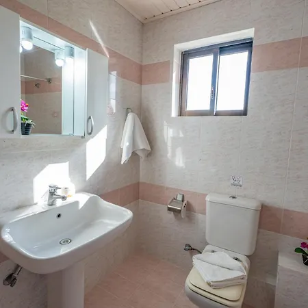 Country house Ocean Breeze Apartment Kypseli