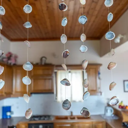 Ocean Breeze Apartment Kır Evi *